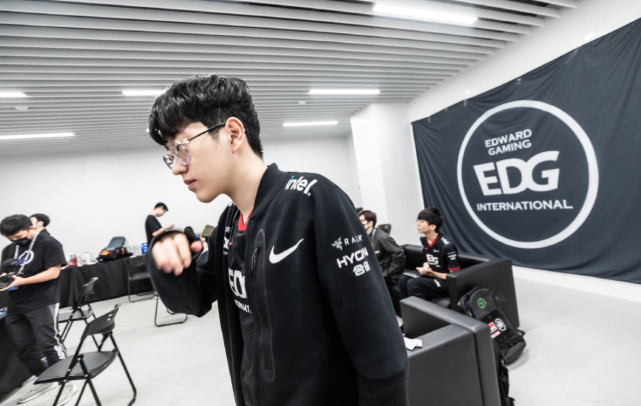 在众多优秀 在众多优秀