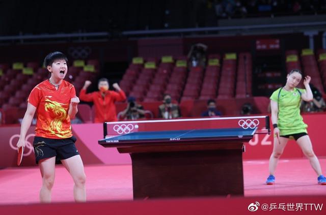 我们拭目以 我们拭目以