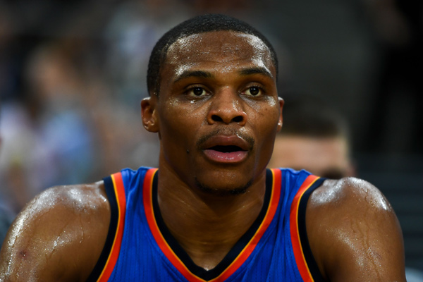 轻后卫的非 轻后卫的非